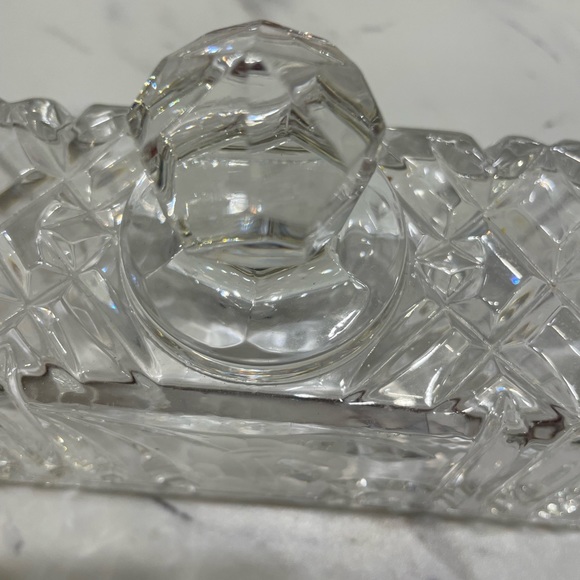 Vintage crystal butter dish - Picture 4 of 4
